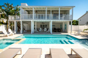 AMI Boathouse - 520 Loquat, Anna Maria
